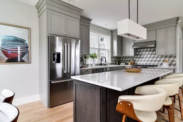 Natick, MA 01760,20 Walcott St