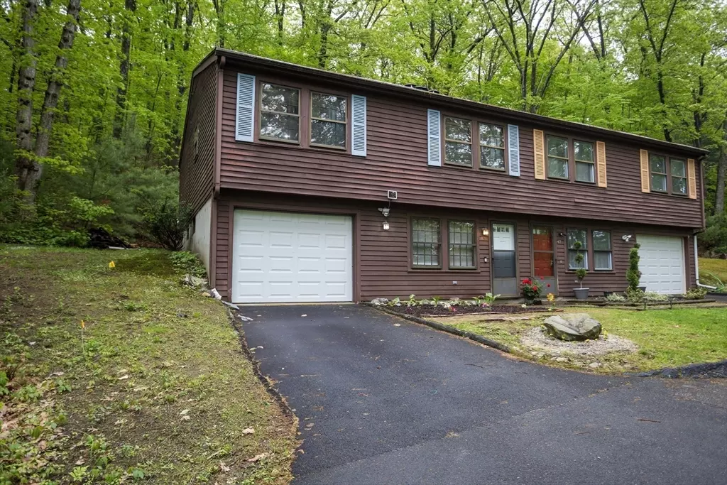 Grafton, MA 01519,45 Church St #45