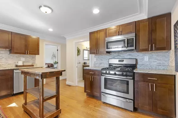 Boston, MA 02131,32 Jewett St