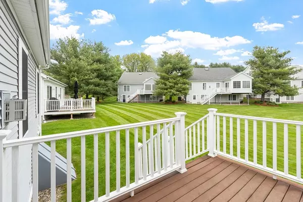 Chelmsford, MA 01863,45 Augusta Way #23