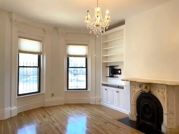 683 Massachusetts Ave #2, Boston, MA 02118