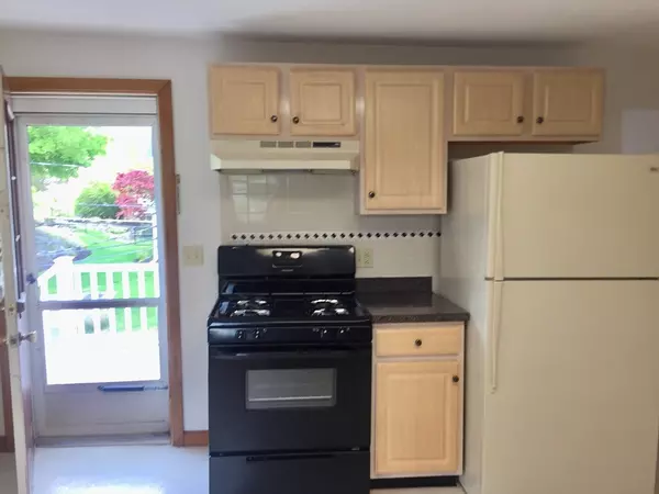 Woburn, MA 01801,22 Franklin St. #2