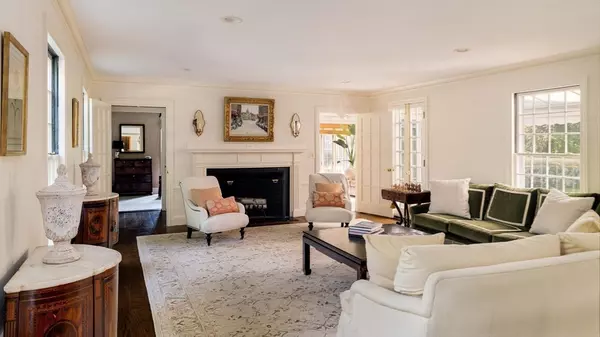 Wellesley, MA 02481,200 Cliff Rd