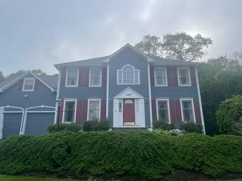 396 Wickham Rd, North Kingstown, RI 02852