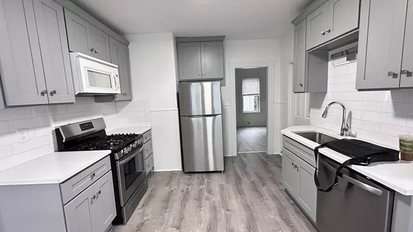 74 Antwerp St #2, Boston, MA 02135
