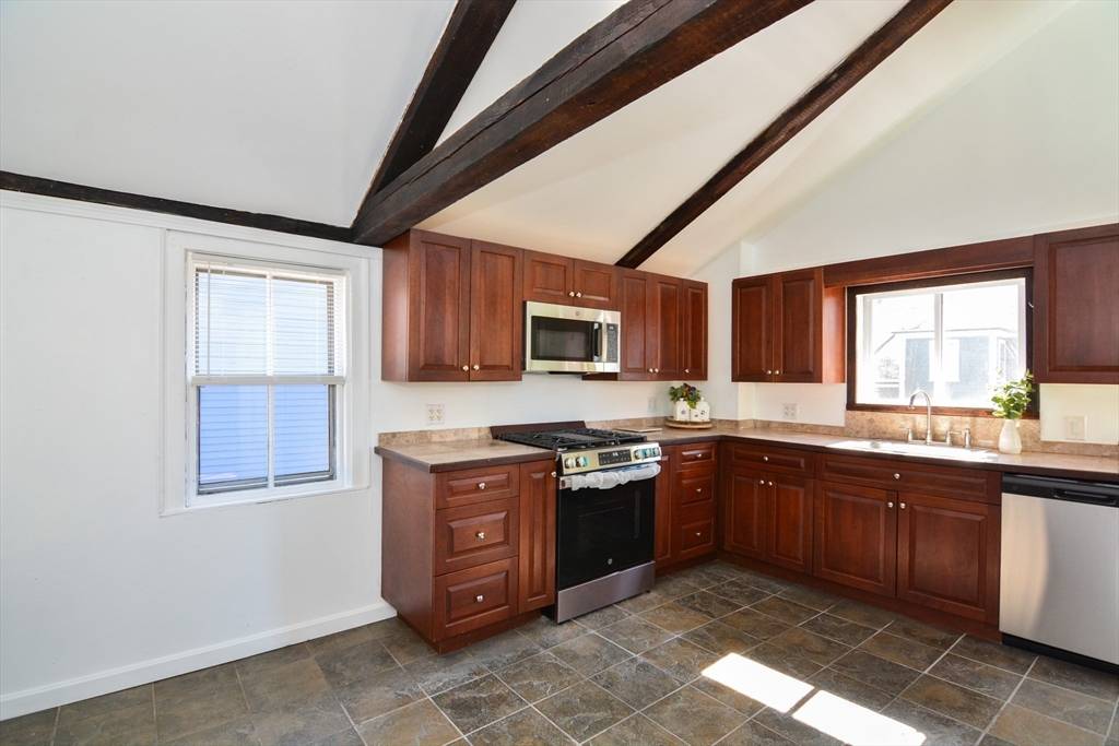 Salem, MA 01970,149 Federal Street #B
