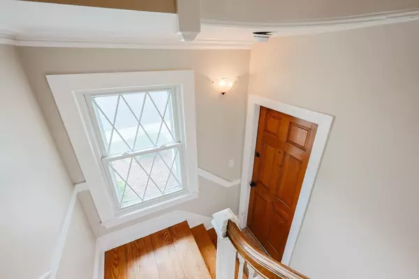 Winthrop, MA 02152,30 Crystal Cove Ave #2