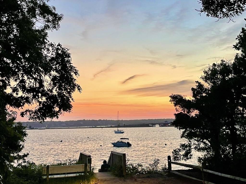 Oak Bluffs, MA 02557,48 Vineyard Avenue Extension