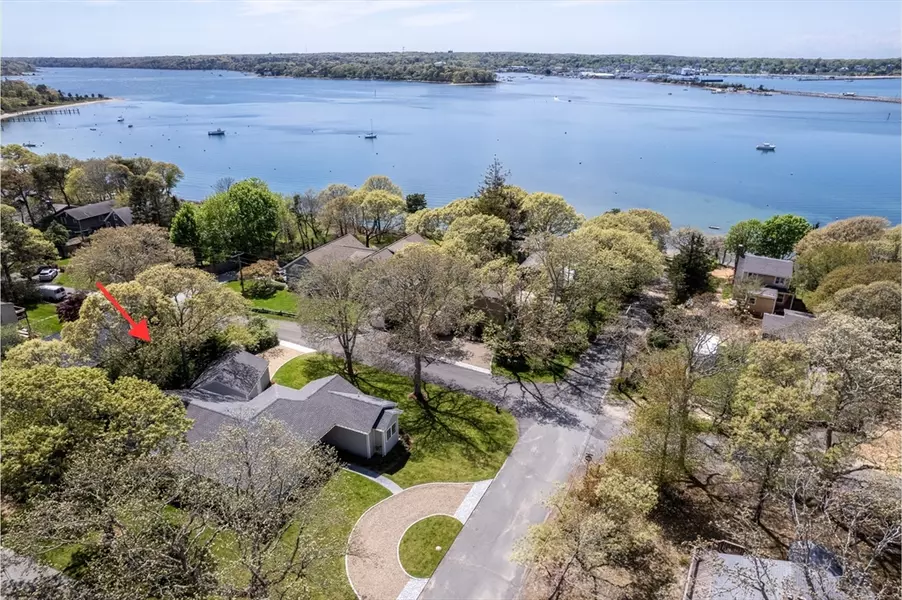 48 Vineyard Avenue Extension, Oak Bluffs, MA 02557