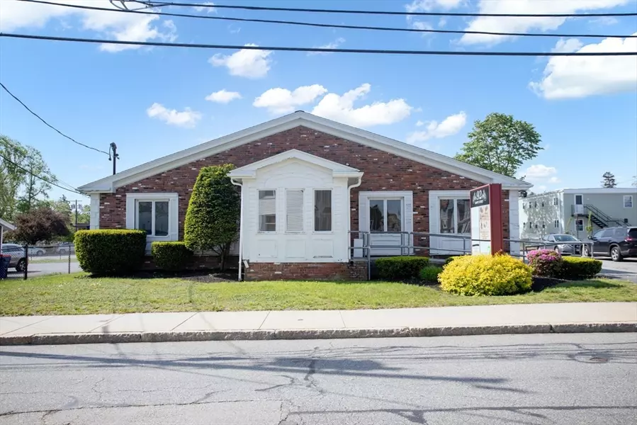 92 Grape St. #1-3, New Bedford, MA 02740