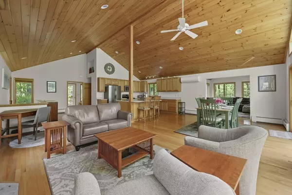 85 Sugar House Rd, Otis, MA 01253