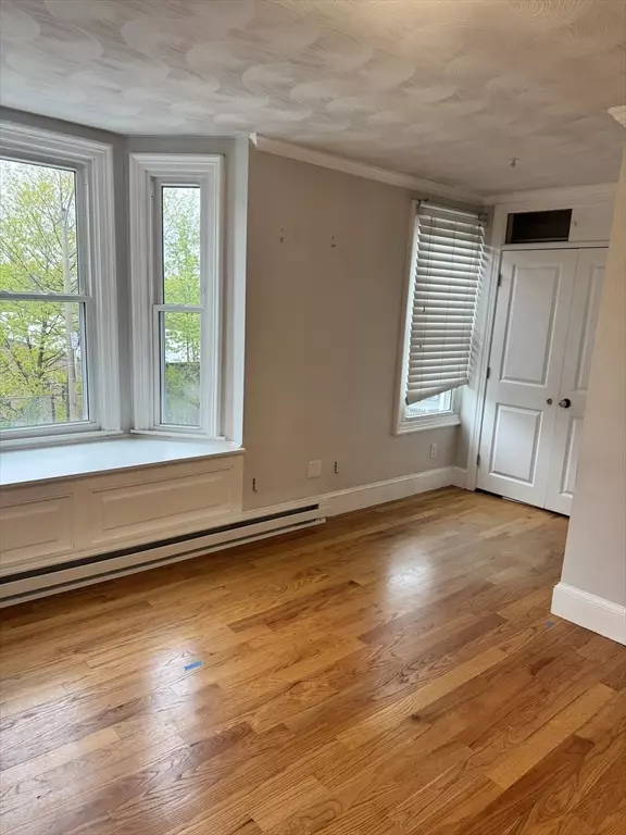 Boston, MA 02127,392 E 8th St. #2