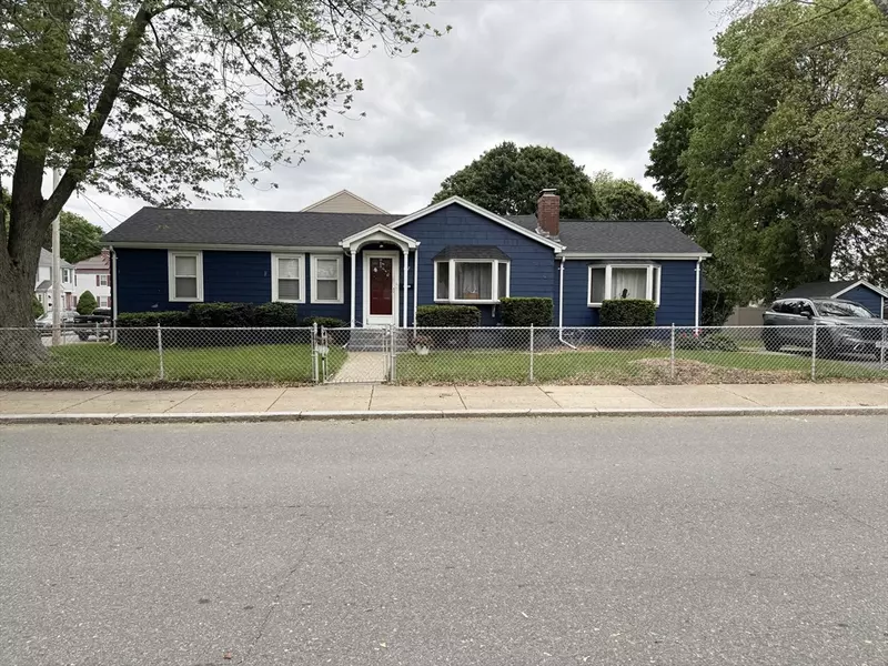 137 Washington St, Boston, MA 02136