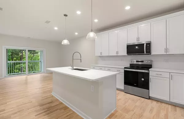 North Reading, MA 01864,300 Martins Landing #09110