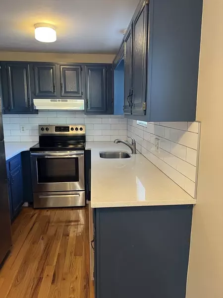 21 Bessom #6, Marblehead, MA 01945