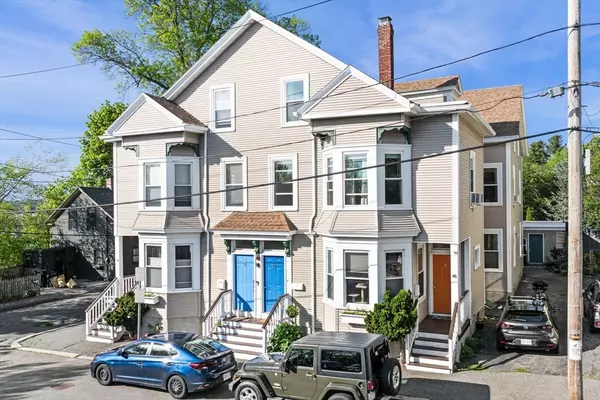 Salem, MA 01970,48 Northey Street #48