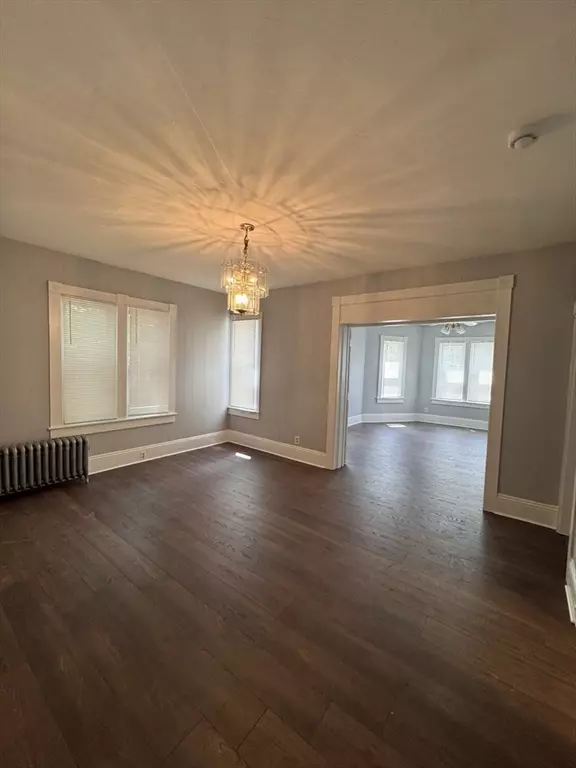 Worcester, MA 01604,62 Harrison Street #3