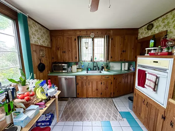 Haverhill, MA 01830,14 Forest Avenue