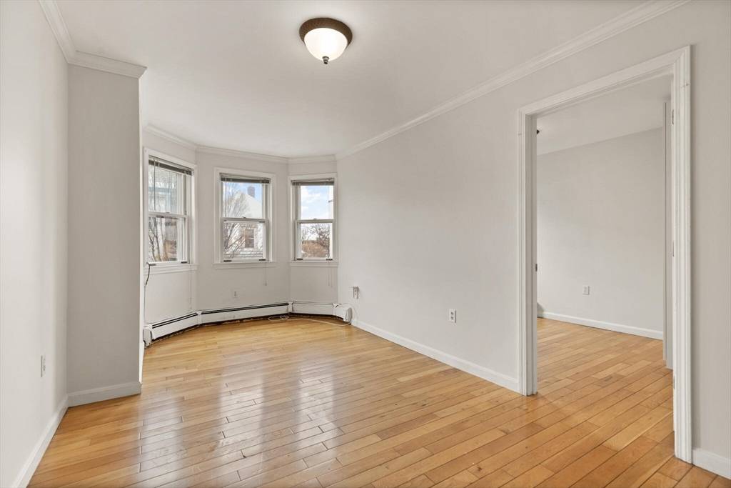 Boston, MA 02128,267 Lexington St #3