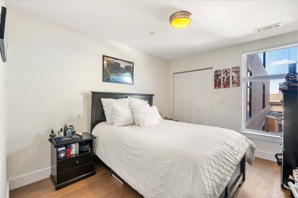 Boston, MA 02128,250 Meridian St #507