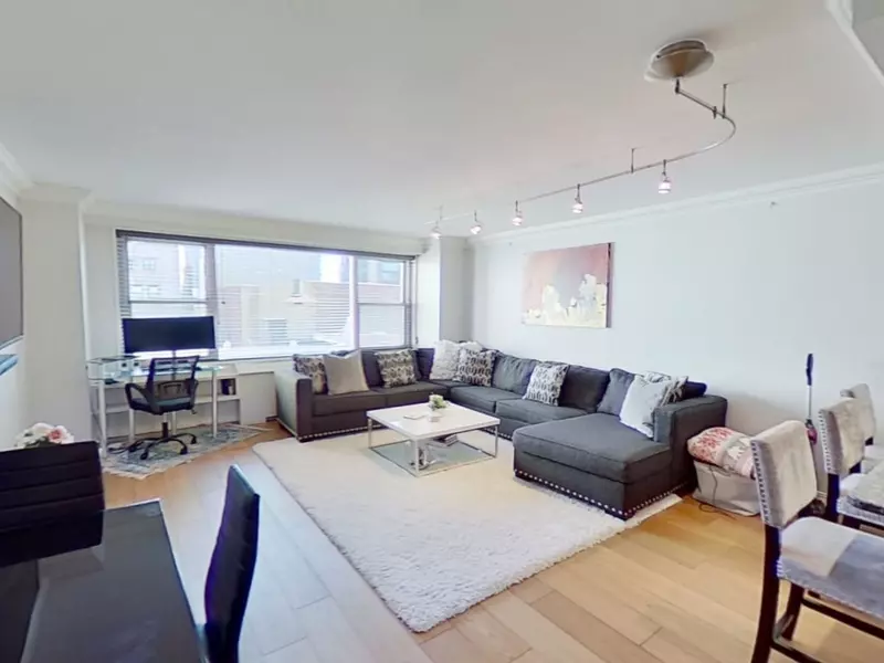 151 Tremont St #10R, Boston, MA 02111