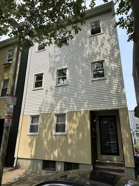 298 Chelsea Street, Boston, MA 02128