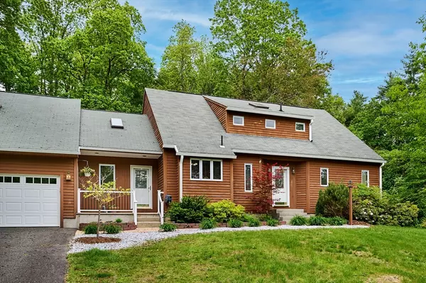Belchertown, MA 01007,6 Pease Lane