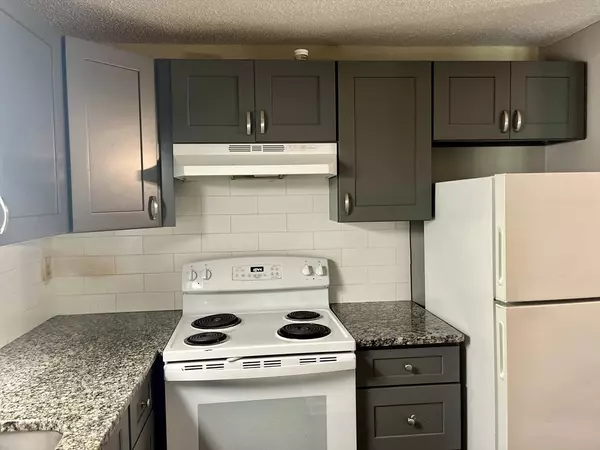 10 Longworth Ave #12, Brockton, MA 02301
