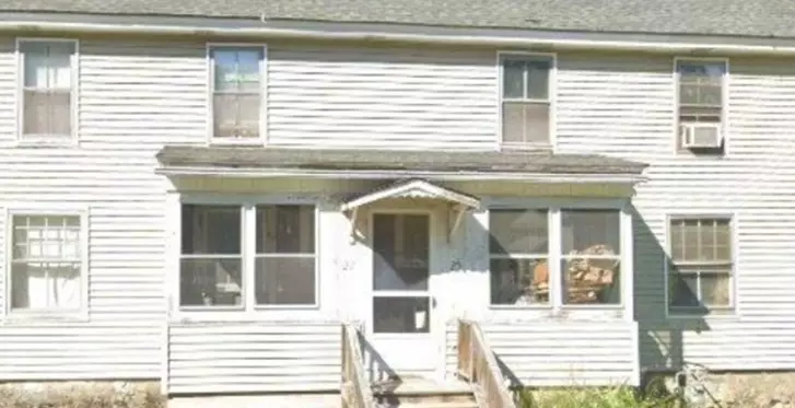 Norton, MA 02766,25-27 Sturdy St