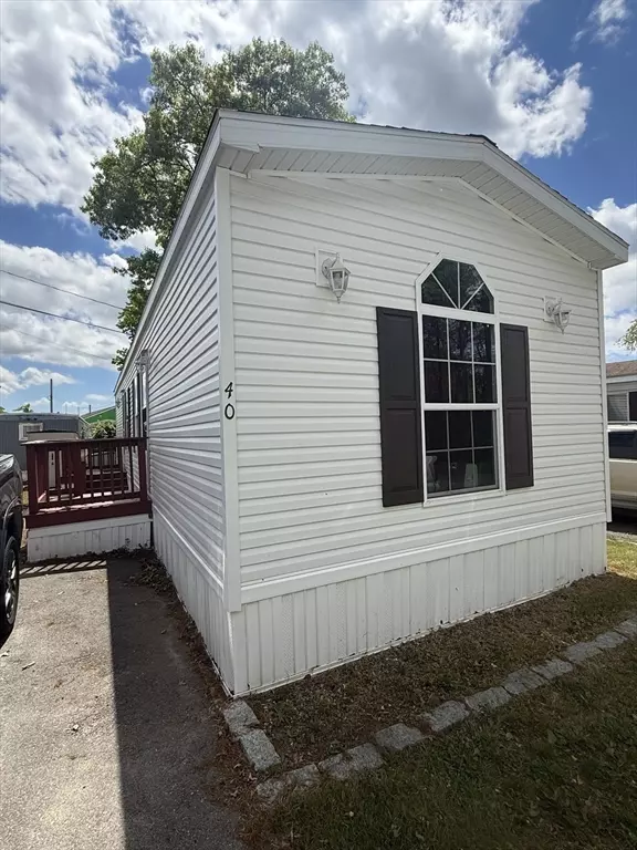 Wareham, MA 02538,3132 Cranberry Hwy #40