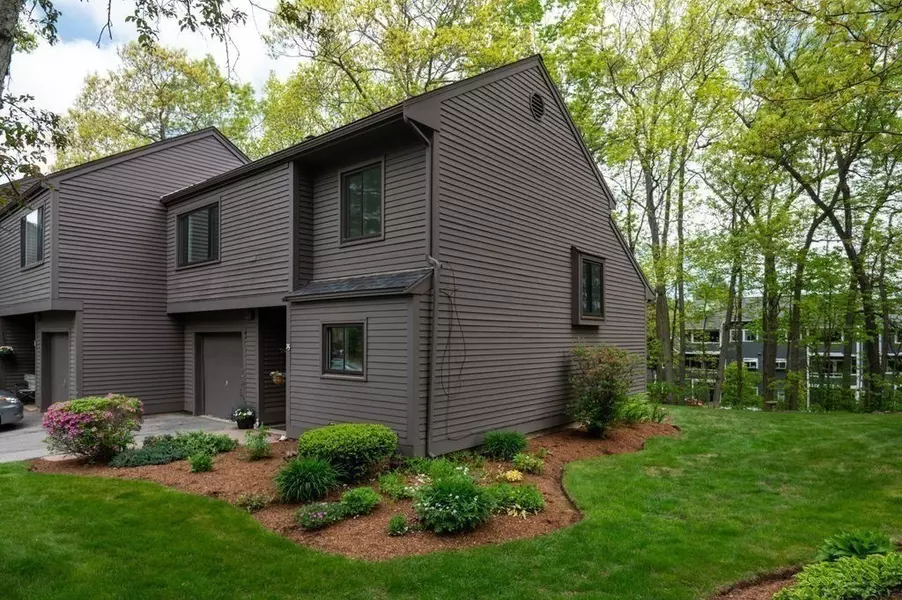 401 Colonial Dr #35, Ipswich, MA 01938