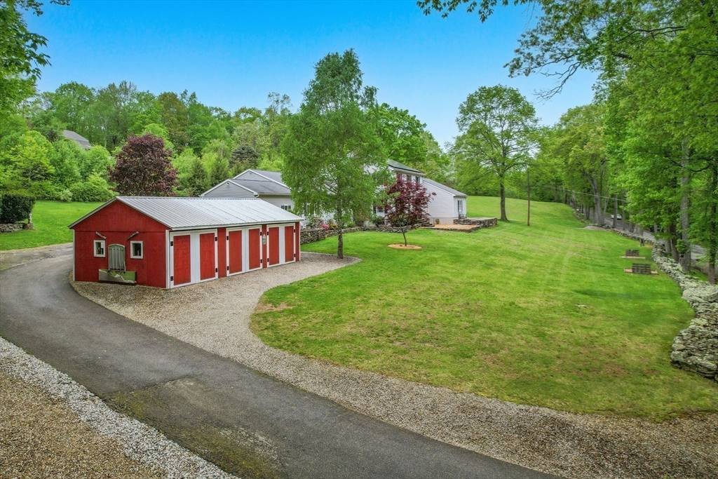 Barre, MA 01005,217 Chamberlain Hill Rd