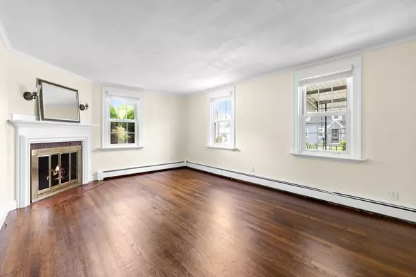 Lawrence, MA 01843,23 Lenox Cir