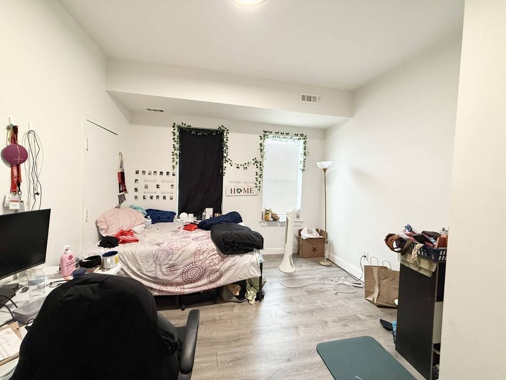 Boston, MA 02119,301-305 Dudley St #8