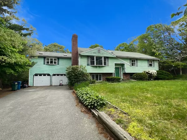 Falmouth, MA 02536,19 Wheelhouse Cir