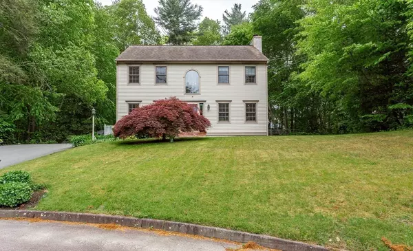 Acushnet, MA 02743,16 Austin Lane