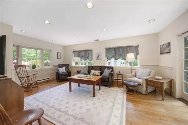 Hanover, MA 02339,80 Buttonwood Lane