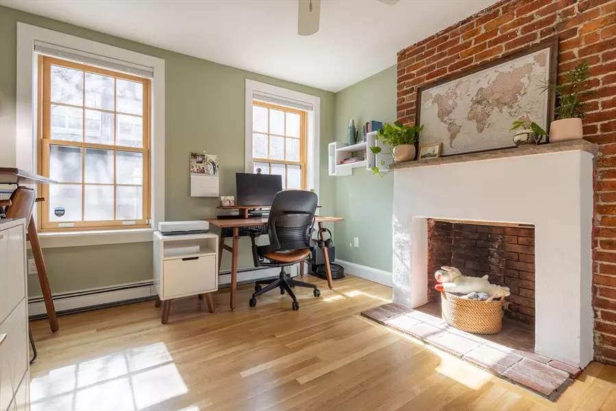 60 Melrose St #1, Boston, MA 02116