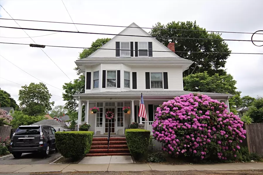 27 Summer St, Saugus, MA 01906