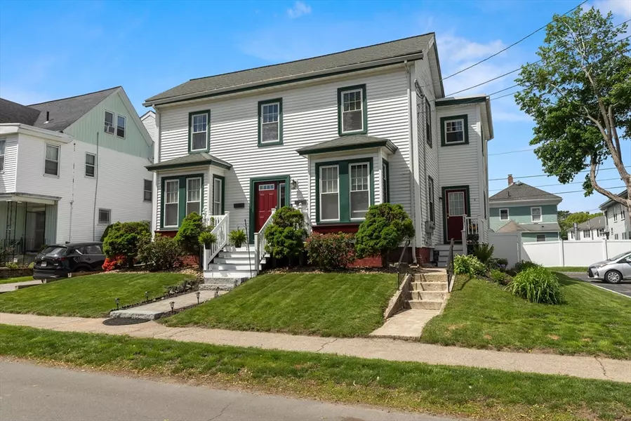 11 Haseltine St #B, Haverhill, MA 01835
