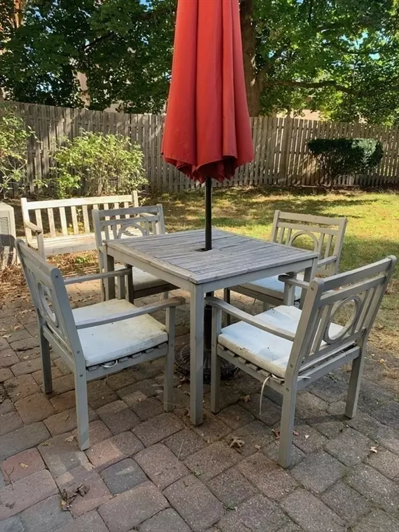 Northampton, MA 01060,48 Chapel St #A