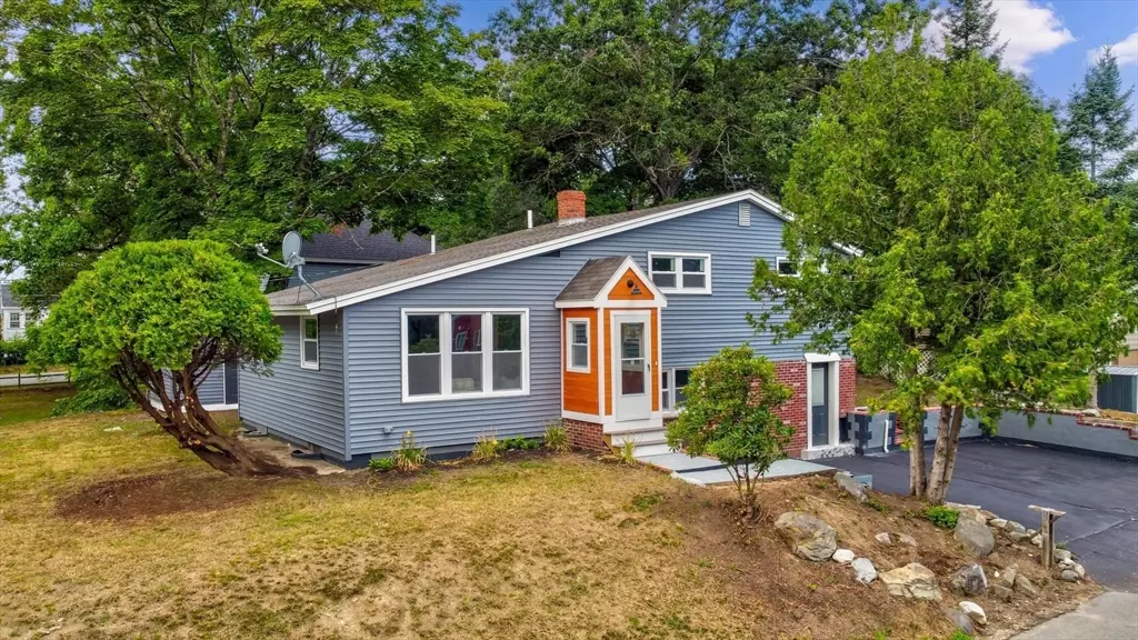 8 Piedmont Street, Methuen, MA 01844