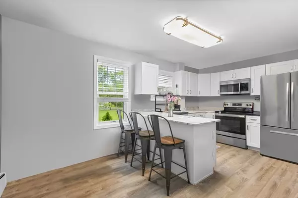 Westport, MA 02790,78 Conserve Ave