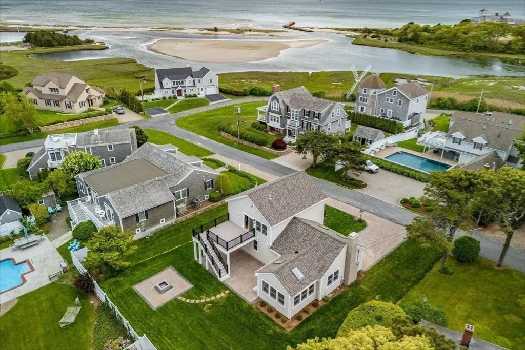 Barnstable, MA 02672,200 Sixth Ave