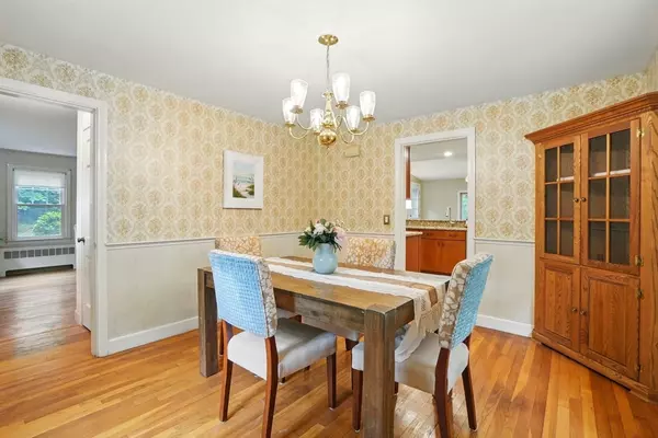 Duxbury, MA 02332,18 Carr Road