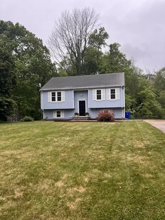 Attleboro, MA 02703,26 Icarus Lane