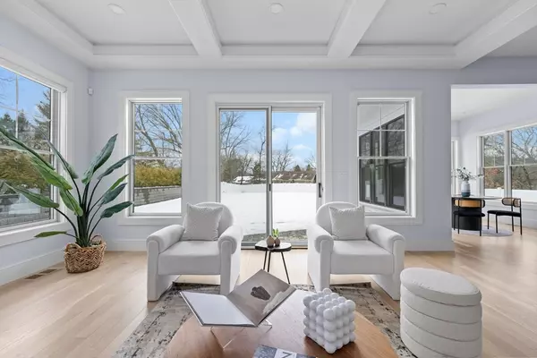 Needham, MA 02494,354 West St