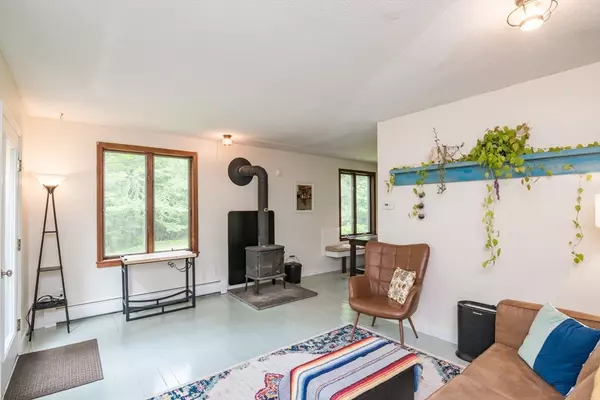 Cummington, MA 01026,224 Berkshire Trl