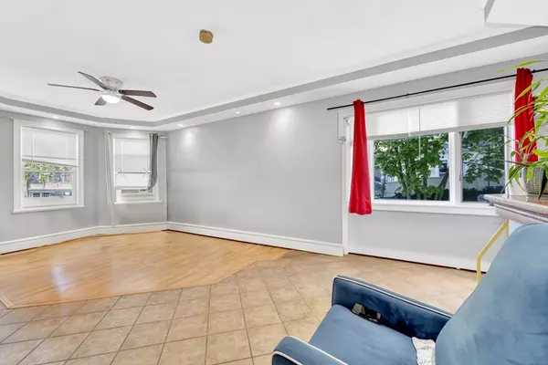 Lynn, MA 01902,6-8 Carlton