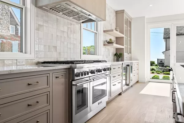 Scituate, MA 02066,2 Collier Rd